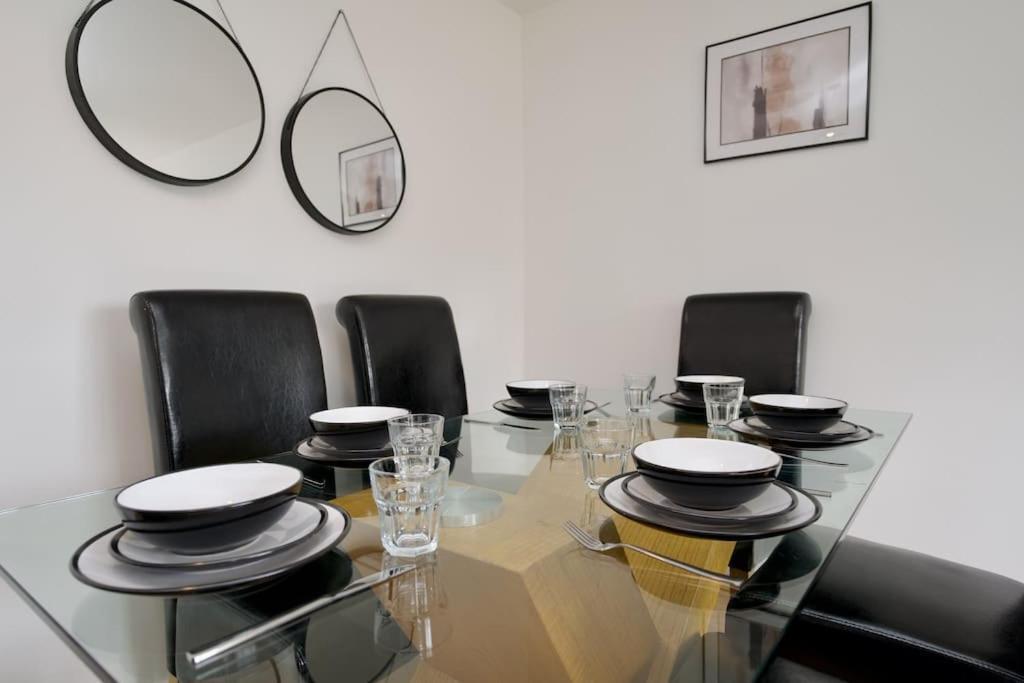 Highley'S Nest - Fully Furnished Gem, Free Private Parking, Sky Tv & Netflix Villa Coventry Dış mekan fotoğraf